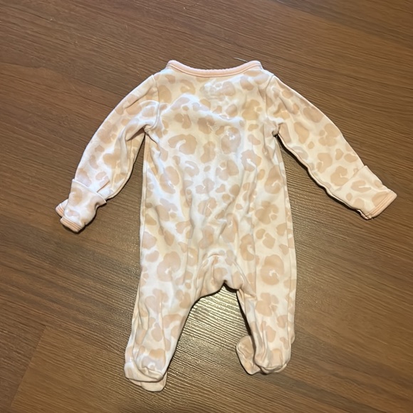 Carter’s Dual Zipper Sleeper - Picture 2 of 3